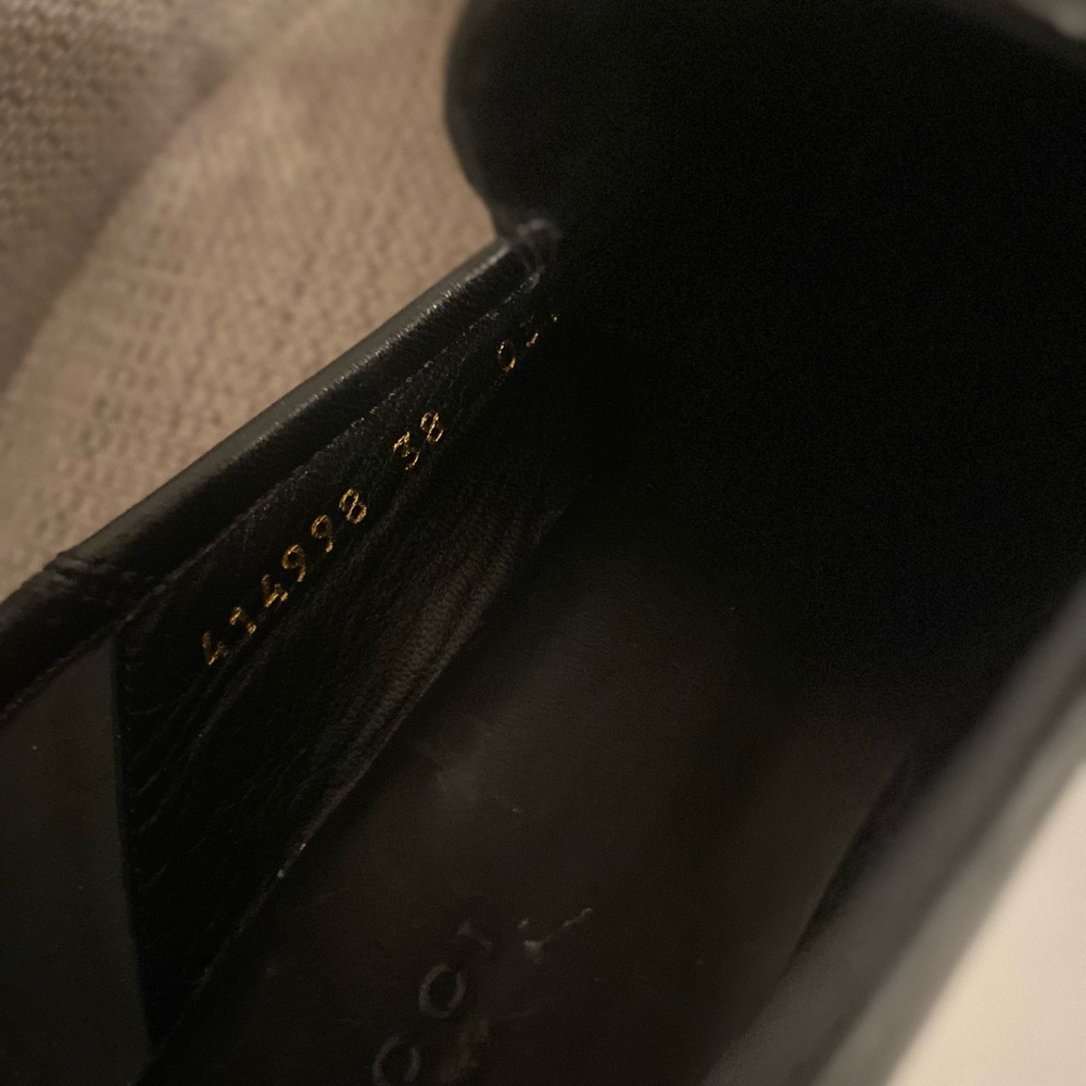Gucci Black Leather Loafers with Gold Horsebit folds in the back also - Picture 16 of 16